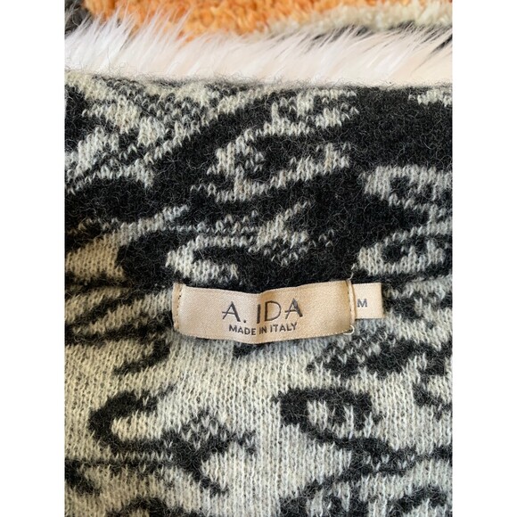 A.Ida italian wool Cardigan - Picture 8 of 9